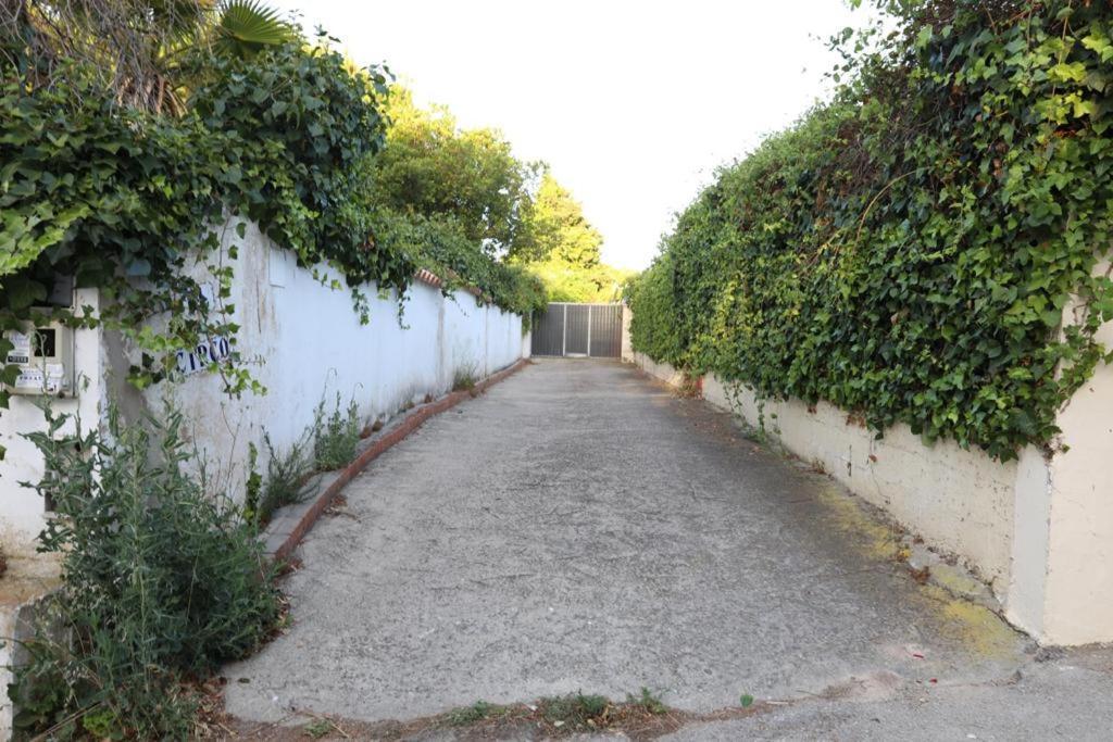 צ'יקלנה דה לה פרונטרה Chalet Con Piscina, Amplio Jardin Y Aire Acondicionado מראה חיצוני תמונה