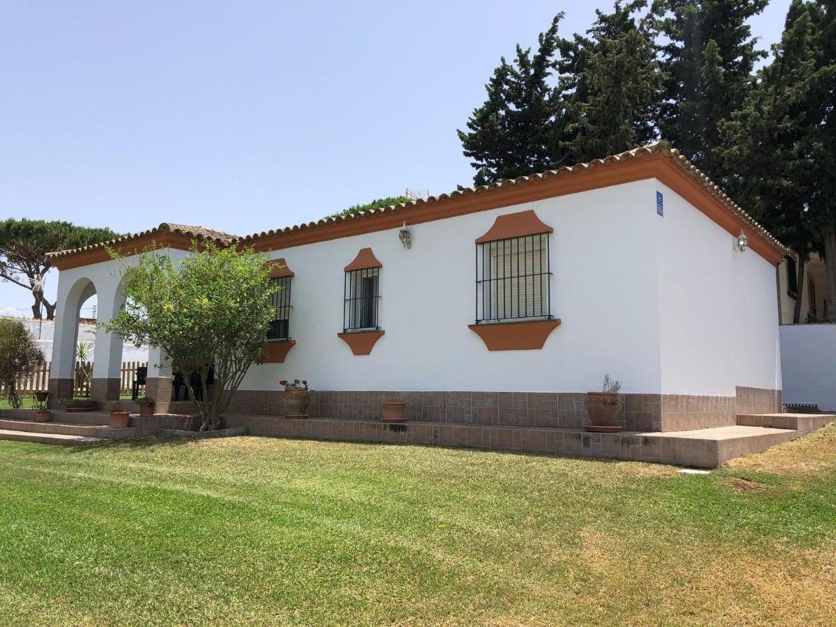 צ'יקלנה דה לה פרונטרה Chalet Con Piscina, Amplio Jardin Y Aire Acondicionado מראה חיצוני תמונה
